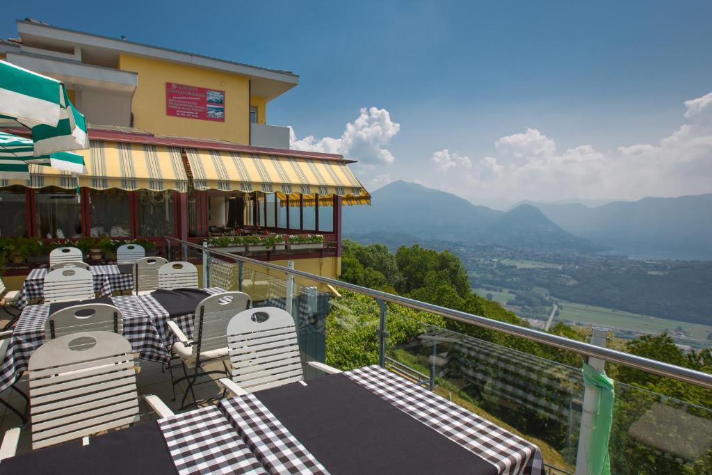Al Ponte Hotel Cademario Exterior photo